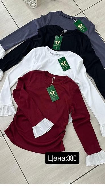 женская футболка: Женские лонгсливы с длинным рукавом - Базовая посадка, круглый вырез — 2