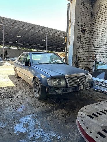 огнетушитель мерседес 124: Mercedes-Benz W124: 1985 г., 2.3 л, Механика, Бензин, Седан — 3