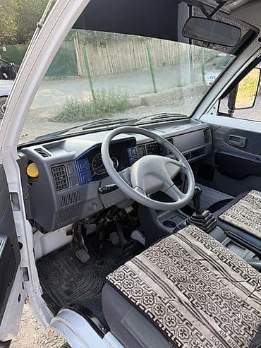фе: Daewoo Лабо: 2018 г., 0.8 л, Механика, Газ, Пикап — 2