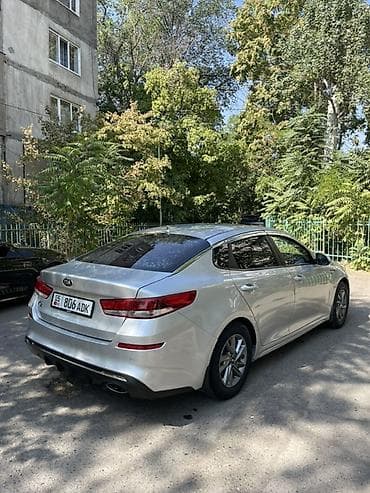 не таксованная: Kia K5: 2019 г., 2 л, Автомат, Газ, Седан — 4