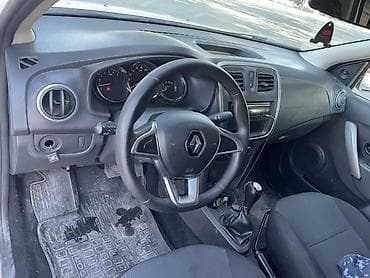 roewe ei6: Renault Logan: 2020 г., 1.6 л, Автомат, Бензин, Седан — 4
