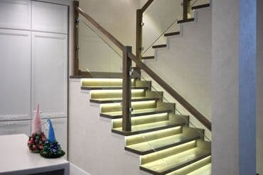 Лестницы и комплектующие на заказ: Много лет занимаюсь монтажом лестницами. Делаю стеклянные, кованные и — 6