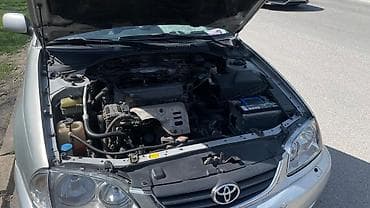 e60 m5: Toyota Avensis: 2001 г., 2 л, Автомат, Бензин, Седан — 9