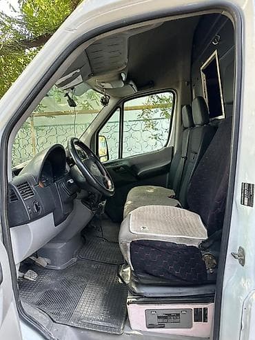 v class: Легкий грузовик, Mercedes-Benz, Новый — 7