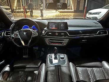 bmw x8: BMW 7 series: 2017 г., 3 л, Бензин, Седан — 7