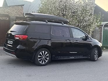 Kia Carnival: 2017 г., 2.2 л, Автомат, Дизель, Минивэн — 3