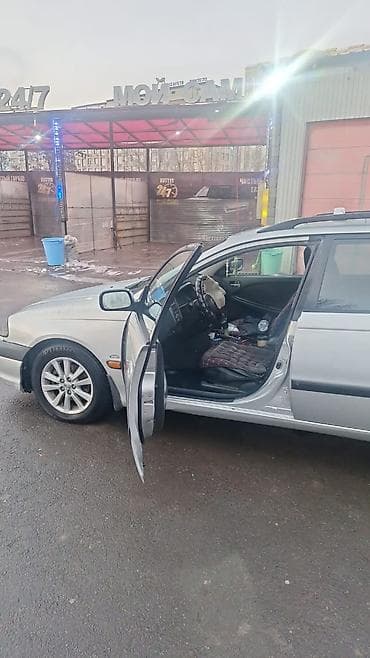 ауди 100 с: Toyota Caldina: 2001 г., 2 л, Автомат, Бензин, Универсал — 3