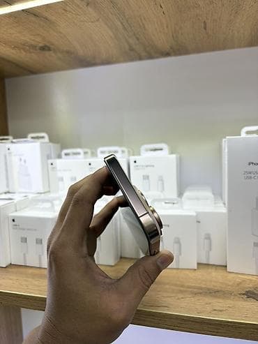 ipad 4 mini: IPhone 16 Pro, 128 ГБ, Золотой, Кабель, 94 % — 2