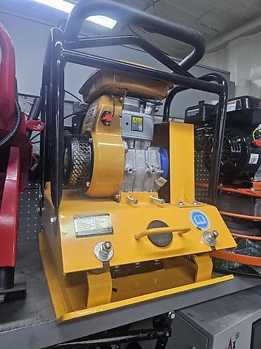 выбиратор бетона: Виброплита Omega PRO C120 - Тип: бензиновая виброплита (Plate — 3