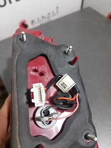 Автохимия: Фонарь крышки багажника KIA K5 JF G4FJ 2019 задн. прав. (б/у) — 3