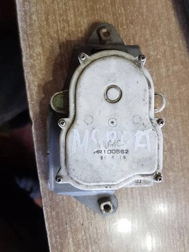 padjero mini: Замок двери Mitsubishi Б/у, Оригинал, Япония — 2