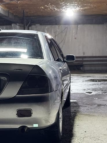 01: Mitsubishi Lancer: 2004 г., 1.6 л, Автомат, Бензин, Седан — 3