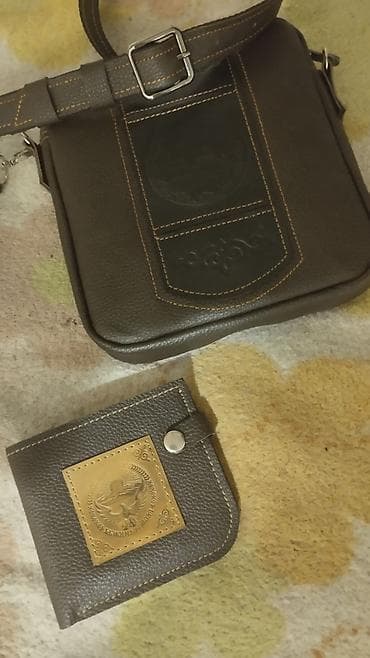 сумка кошелек: Комплект из кожаной сумки через плечо и кошелька в одном стиле — 1