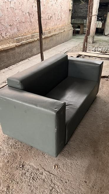 двухэтажный диван: Прямой диван, Б/у — 2