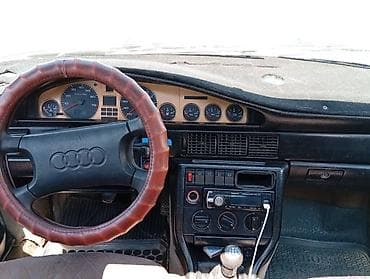 валчок 124: Audi 100: 1989 г., Механика, Седан — 5