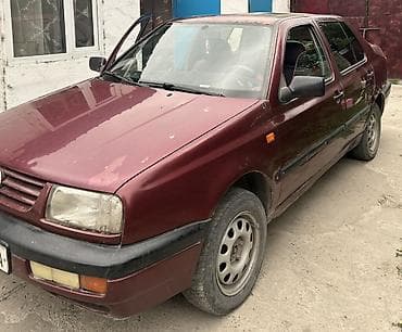 shevrole volt: Volkswagen Vento: 1992 г., 1.8 л, Механика, Бензин, Седан — 2