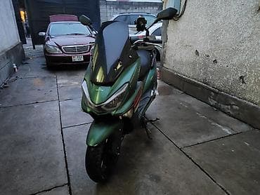 lend kruzer 200: Макси скутер 150 кубов. Вложений не требует, сел и поехал. Тяга — 1