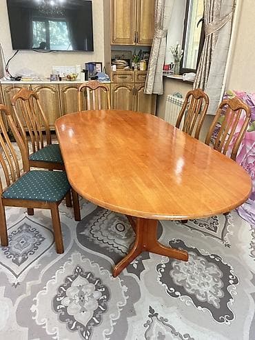 small table: Обеденная группа из дерева: овальный стол и 5 стульев. Стол 2м длина 1 — 3