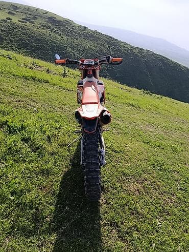 мотоцикл эндуро цена: Эндуро-мотоцикл Хингузин KTM рама ка 10 коробка 6 ступка водянка — 9