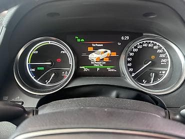 lexus e: Toyota Camry: 2018 г., Гибрид, Седан — 7
