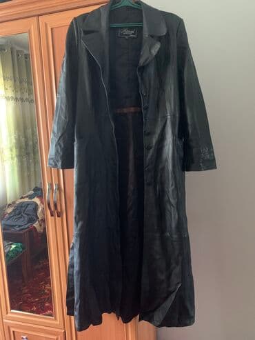 Импортный легкий женский плащ из натуральной мягкой кожи. Почти новый