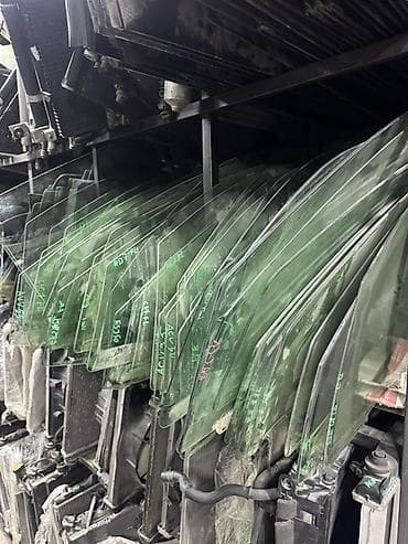 лист стекло: Стекло Переднее левое Toyota — 1