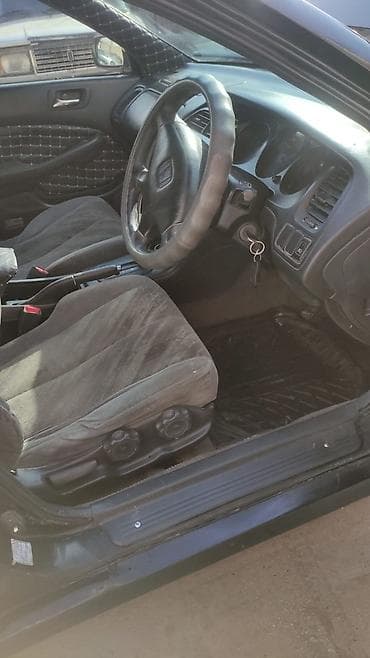 голф 1 4: Honda Torneo: 1999 г., Автомат, Бензин, Седан — 6