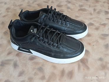 кросовки оптом: Мужские кеды Saek (бренд на язычке) в чёрном цвете с контрастной белой — 1