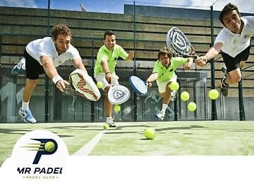 В падел-теннис клуб требуются сотрудники: 🎾 Тренер по падел-теннису — — 1