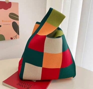 Продаю Вязаные сумочки. Качество топ. Производство Китай. Цвета в