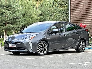 prius plus: Toyota Prius: 2020 г., 1.8 л, Автомат, Бензин, Седан — 2