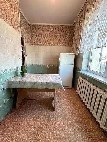 bay tash: 1 комната, 34 м², 105 серия, 4 этаж — 5