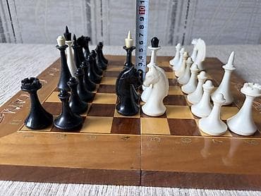 Шахматы: Шахматы СССР, полный комплект! Состояние отличное. Доска дерево, 32 х — 7