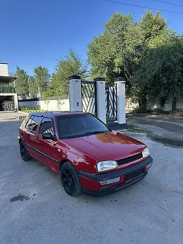 Унаа сатуу: Volkswagen Golf: 1995 г., 1.8 л, Кол менен иштөөчү, Бензин, Хетчбек — 5