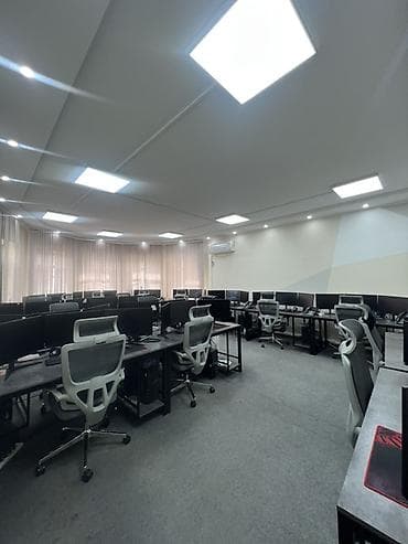 бильярдный клуб в аренду: Сдается в аренду офисное здание площадью 450 кв.м.+ во дворе офис — 9