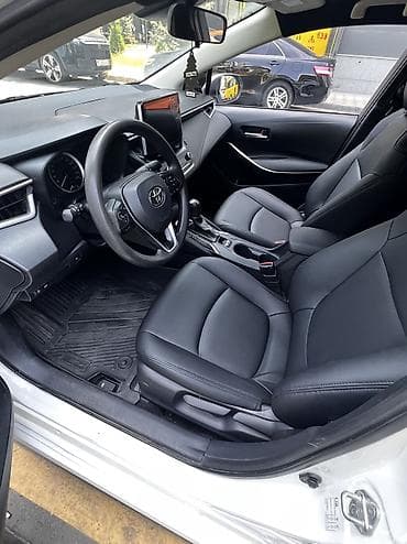 Транспорт: Toyota Corolla: 2020 г., 1.8 л, Вариатор, Гибрид, Седан — 8