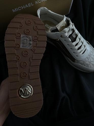 Жеке буюмдар: Кроссовкалар, 36, Michael Kors, Жаңы, түсү - Саргыч боз, Өзү алып кетүү, Акылуу жеткирүү — 4