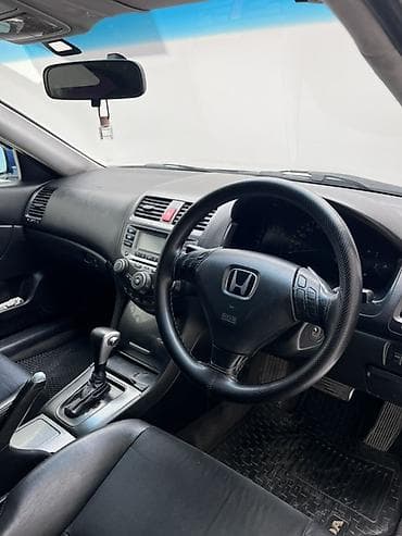 camry 55 exclusive: Honda Accord: 2003 г., 2 л, Автомат, Бензин, Седан — 5