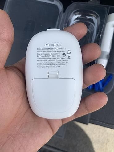 Глюкометрлер: Глюкометр Yuwell ACCUSURE 710 в комплекте - Компактный прибор для — 2
