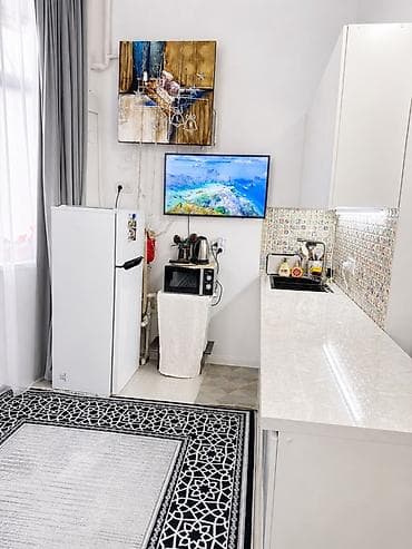 Продажа квартир: 3 комнаты, 55 м² — 4