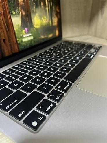 osh iphone: Б/у, Apple M4, ОЗУ, RAM: 16 ГБ — 5