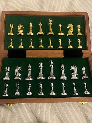 доска для плавания в бассейне: Набор шахмат Metal Chess Set. - Компактная складная доска с замочками — 2