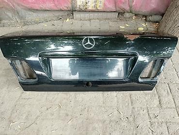 милениюм: Крышка багажника Mercedes-Benz, Оригинал — 1