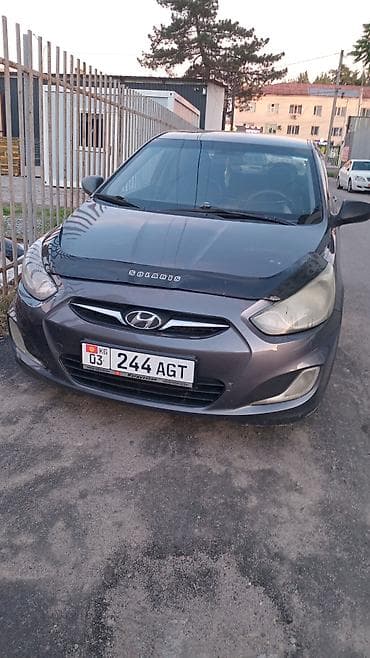 lexus harrier: Hyundai Solaris: 2014 г., 1.6 л, Автомат, Бензин, Седан — 2