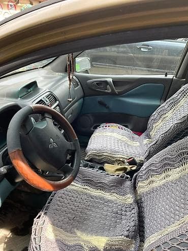 sp 4: Mitsubishi Space Star: 1999 г., 1.3 л, Механика, Бензин, Минивэн — 8