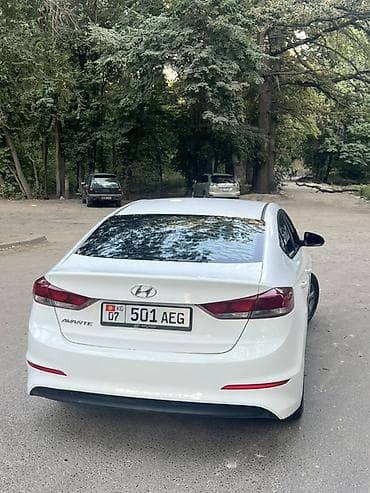 geely e5: Hyundai Avante: 2018 г., 1.6 л, Автомат, Газ, Седан — 3