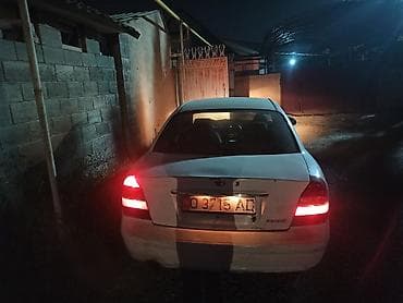 nubira: Daewoo Nubira: 2001 г., Седан — 3