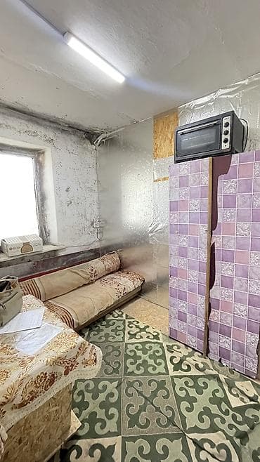 Недвижимость: 1 комната, 24 м², Индивидуалка, Западный (новый) автовокзал Индивидуалка, 1 этаж, Требуется ремонт — 2