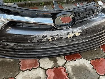 2014: Передний бампер для Toyota Camry XV55 (рестайлинг, примерно — 3