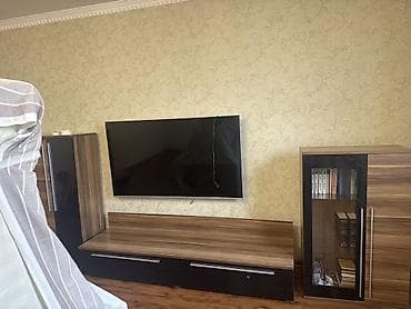 Дом и сад: Продаю горку б/у. Цена договорная. Качество 👍. Состояние 👍 — 1
